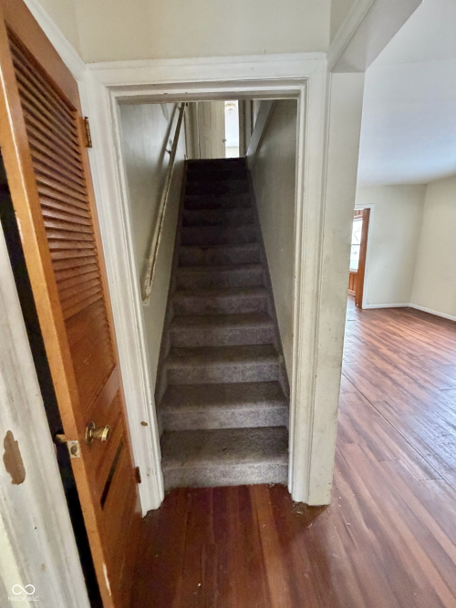 Listing Image 17
