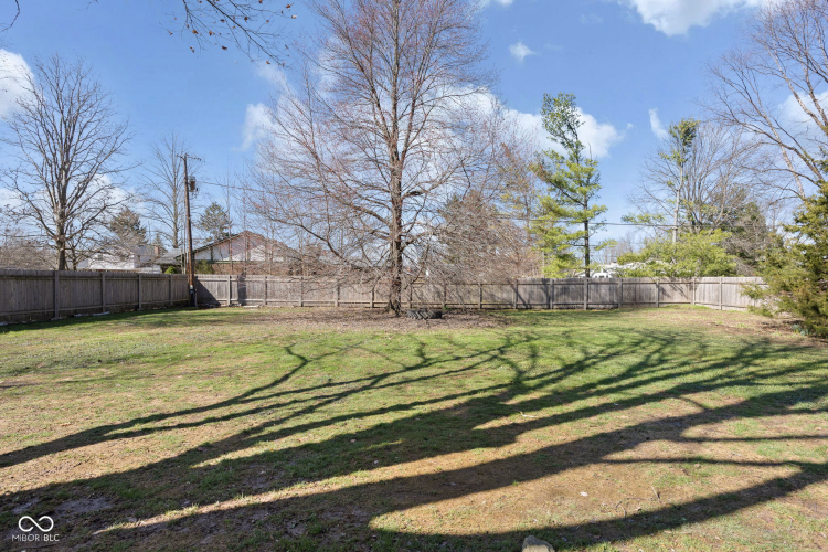 Listing Image 37