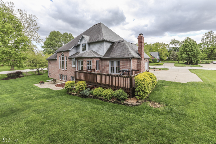 Listing Image 82