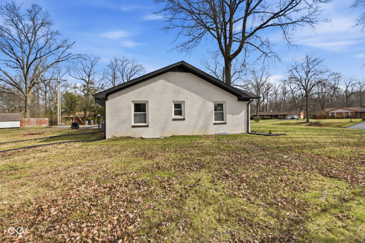 Listing Image 59