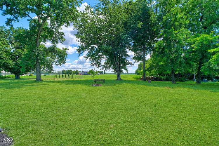 Listing Image 38