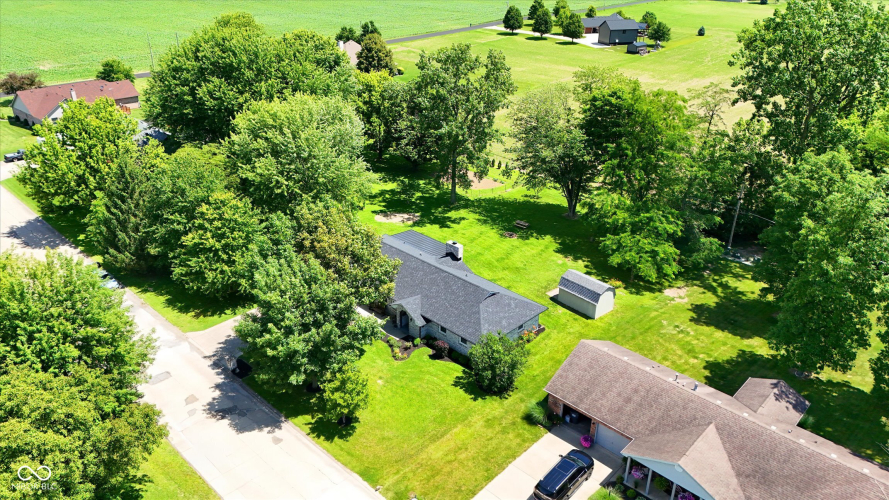 Listing Image 40