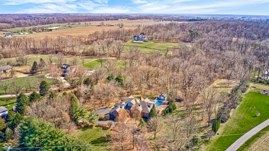 Listing Image 82