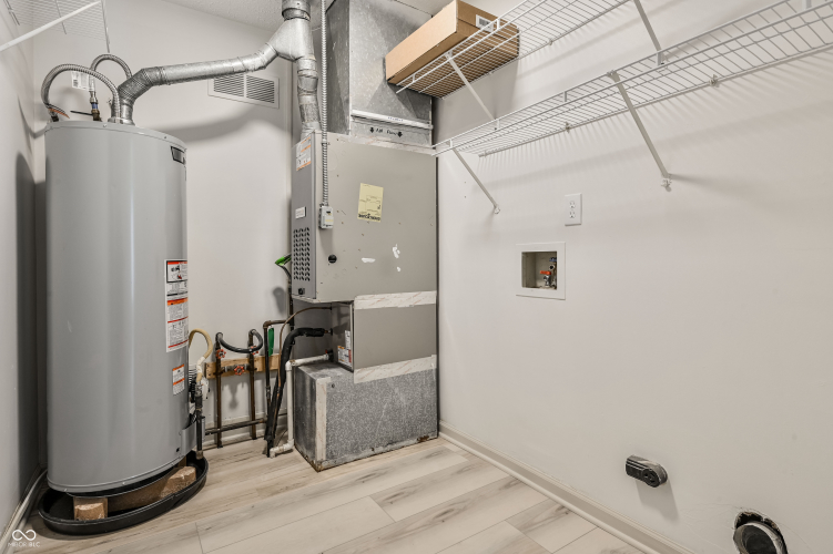Listing Image 20