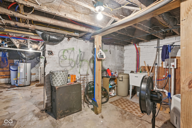 Listing Image 55