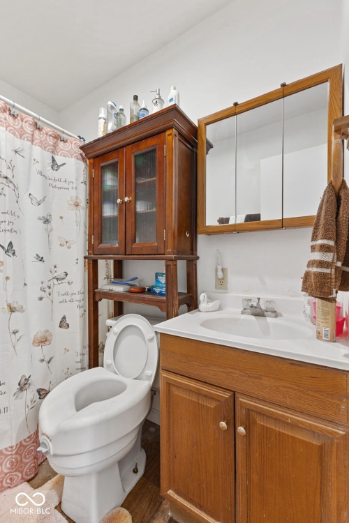 Listing Image 15