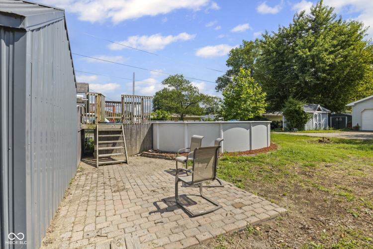 Listing Image 32
