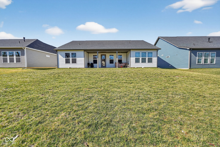 Listing Image 43
