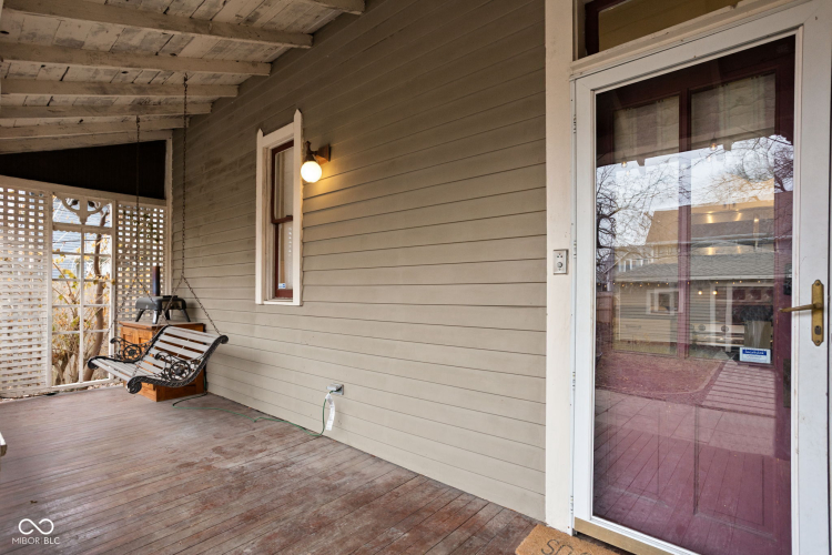 Listing Image 27