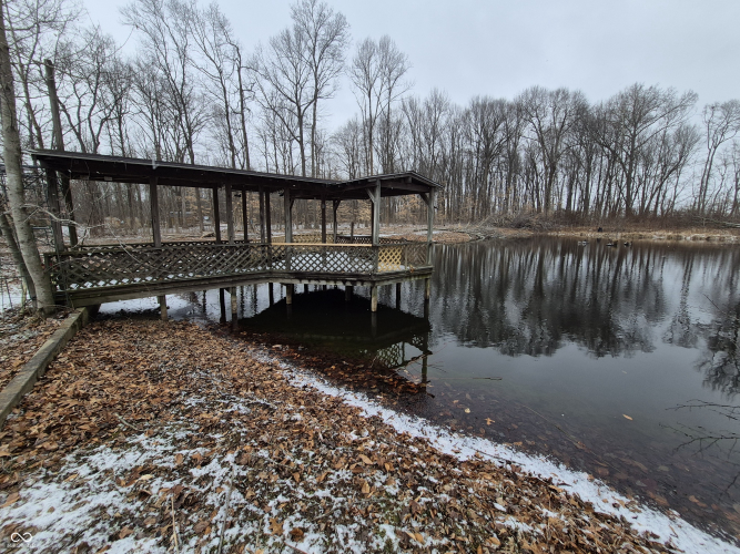 Listing Image 11