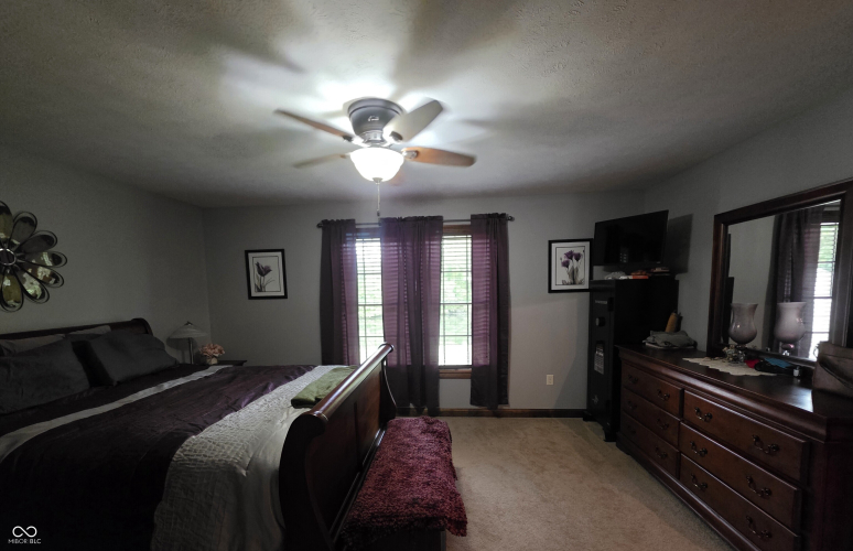Listing Image 34