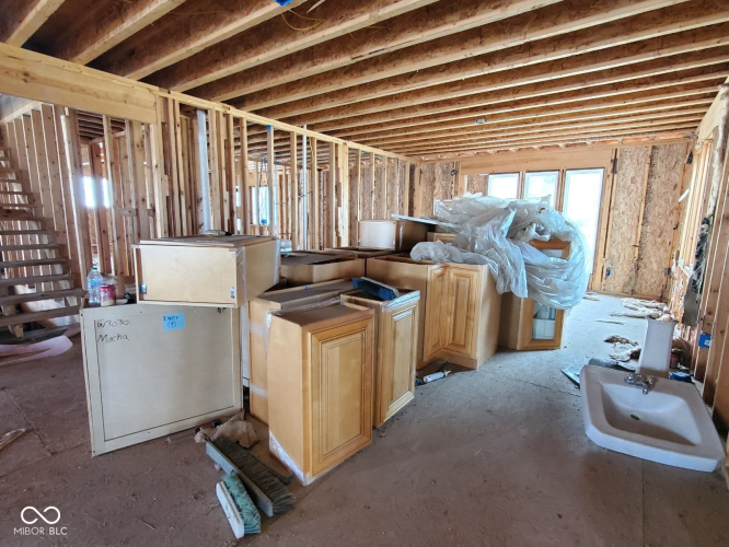 Listing Image 18