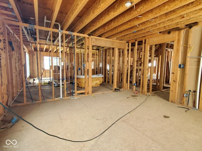 Listing Image 28