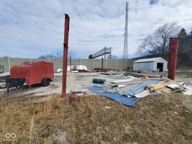 Listing Image 6