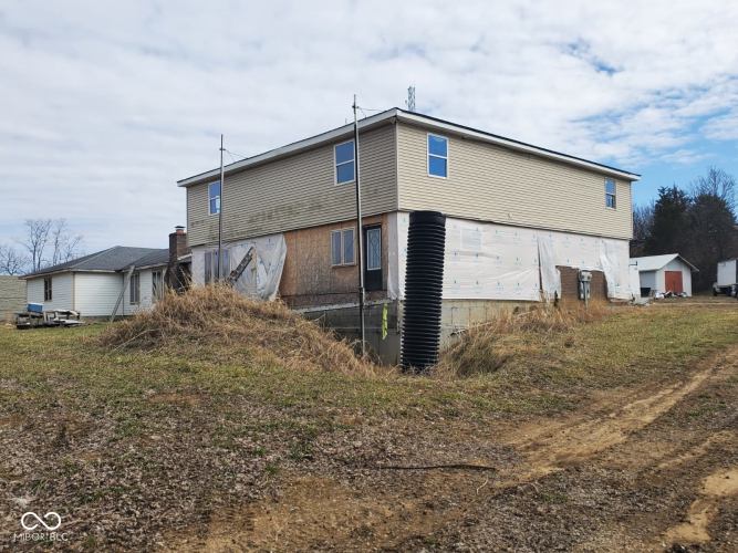 Listing Image 9