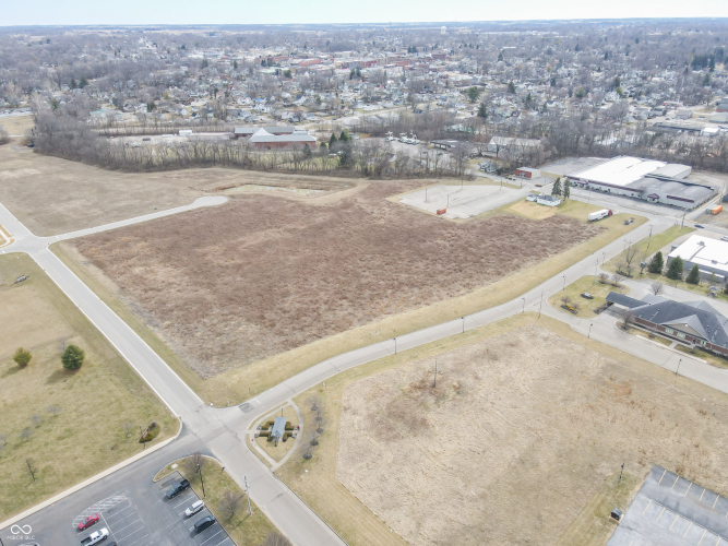 Listing Image 9