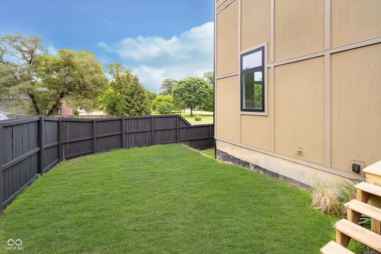 Listing Image 68