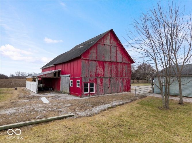 Listing Image 48