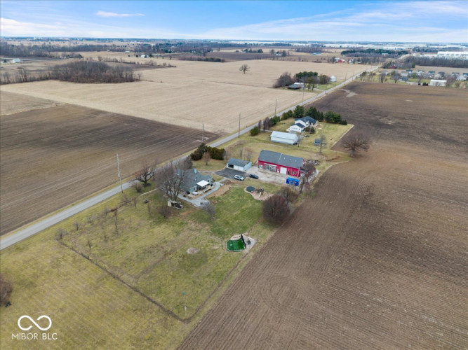 Listing Image 52