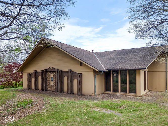 Listing Image 102