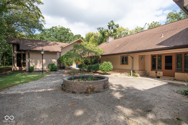 Listing Image 54