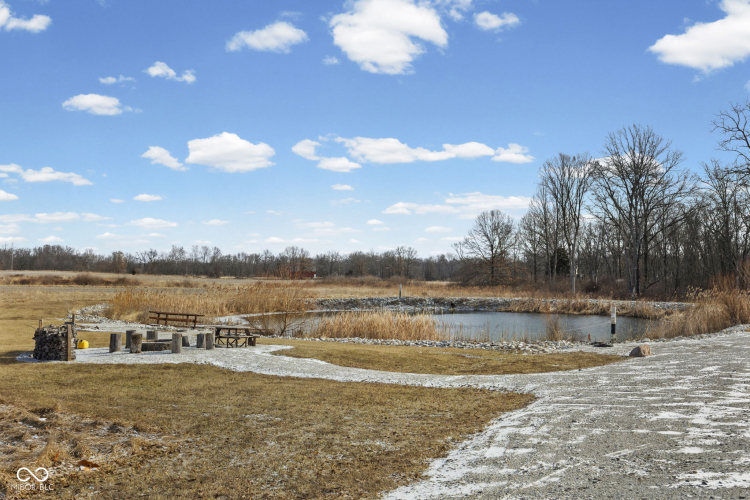 Listing Image 48