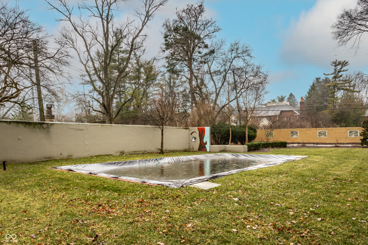 Listing Image 44