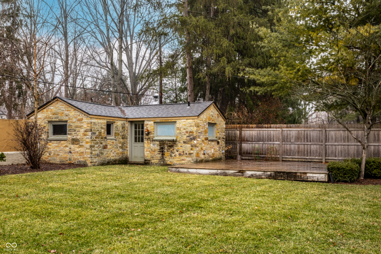 Listing Image 46