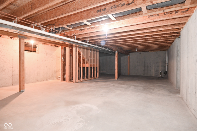Listing Image 29