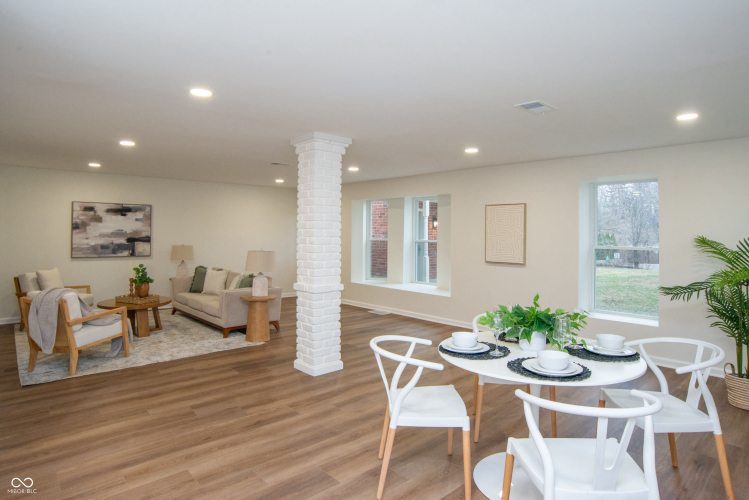 Listing Image 53
