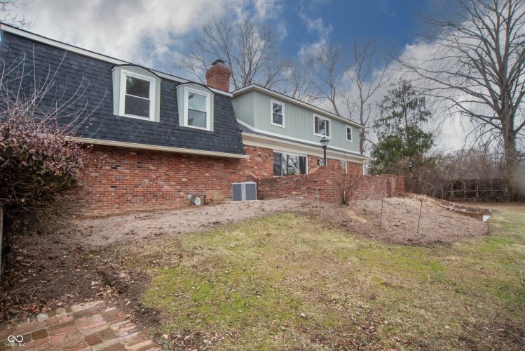 Listing Image 70