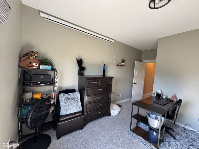 Listing Image 48