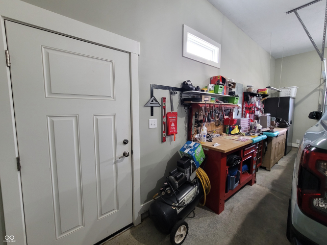 Listing Image 61