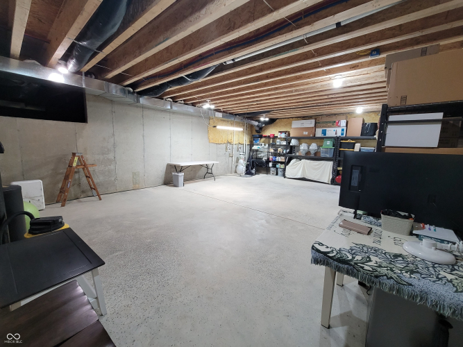 Listing Image 63