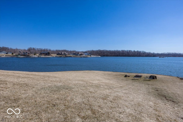Listing Image 51