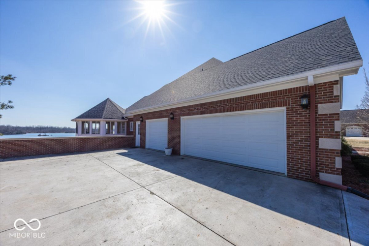 Listing Image 55