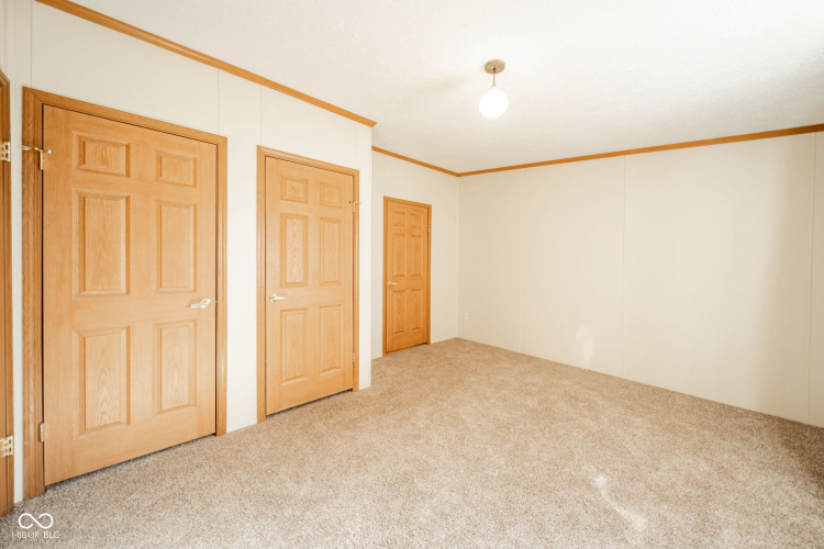 Listing Image 26