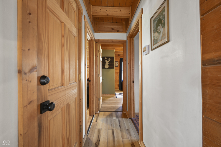 Listing Image 26