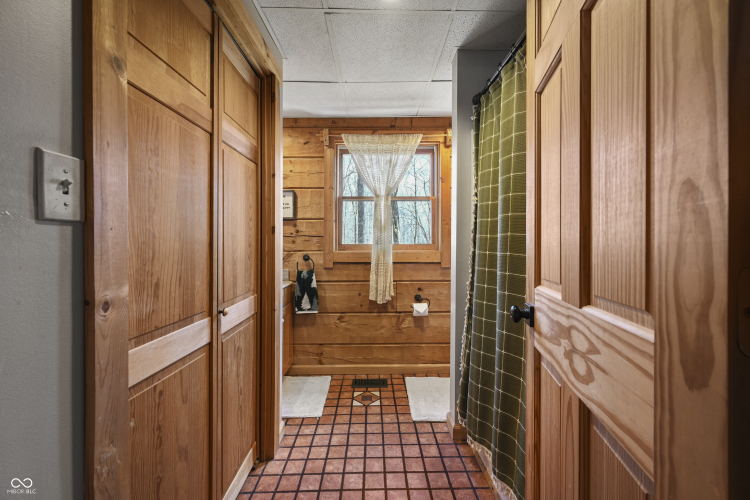 Listing Image 30