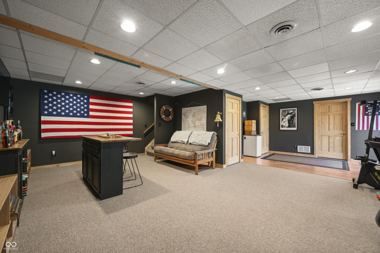 Listing Image 32