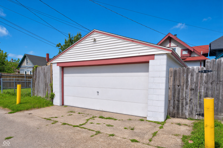 Listing Image 29