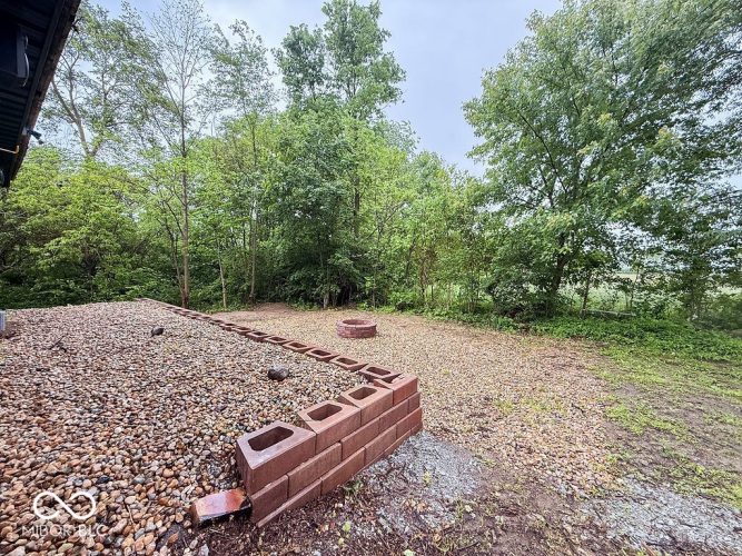 Listing Image 37