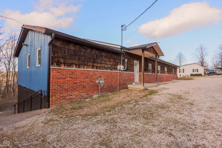 Listing Image 9