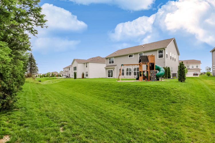 Listing Image 51
