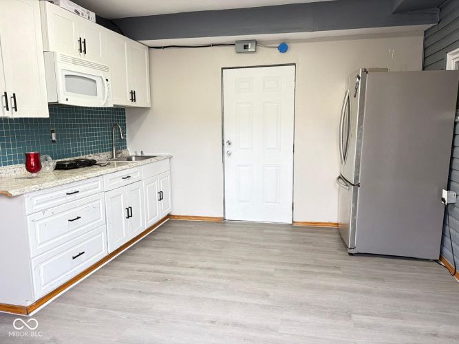 Listing Image 53