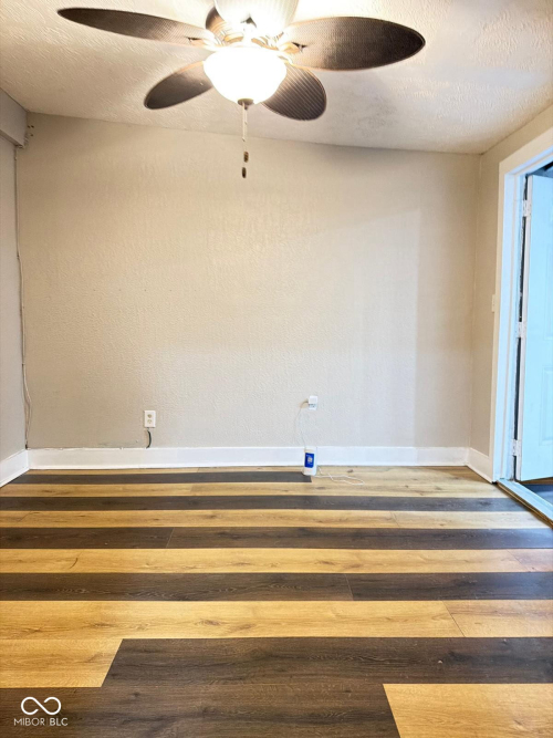 Listing Image 56