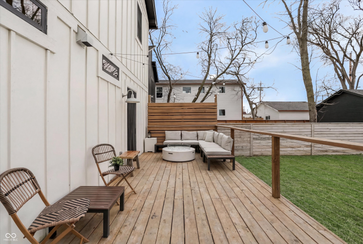 Listing Image 64