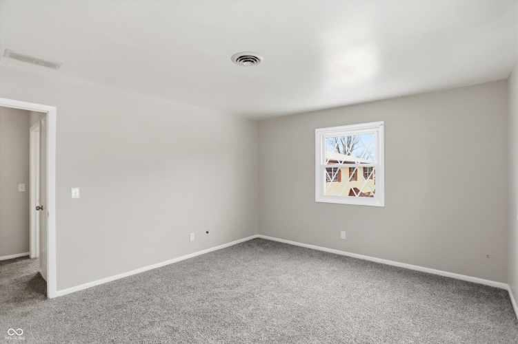 Listing Image 56