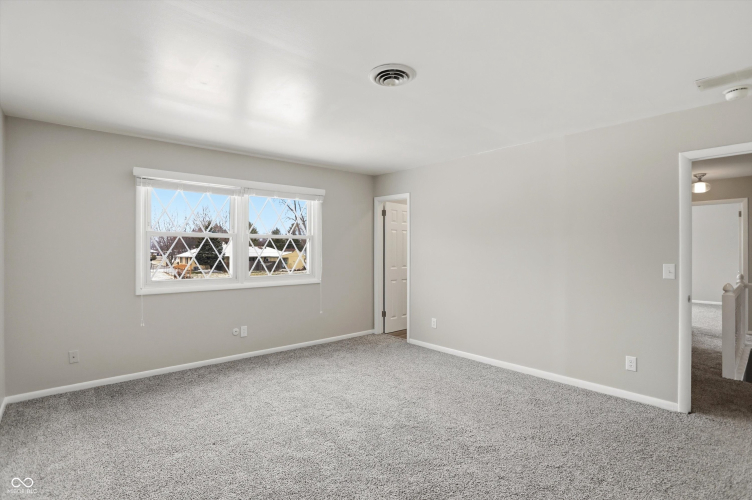 Listing Image 63