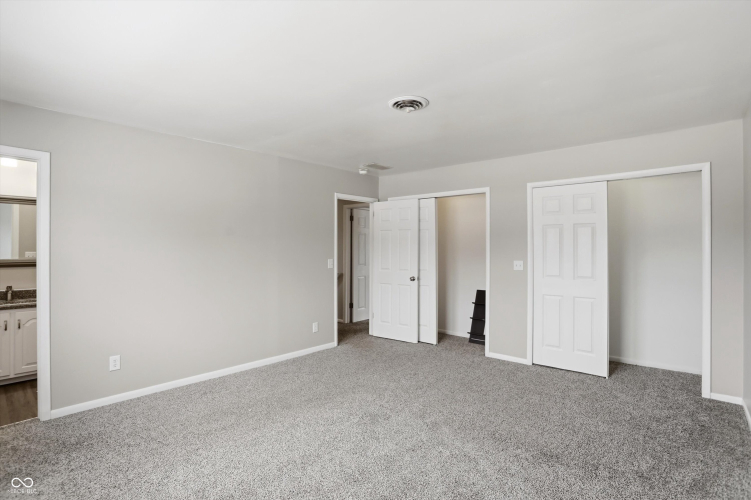 Listing Image 64